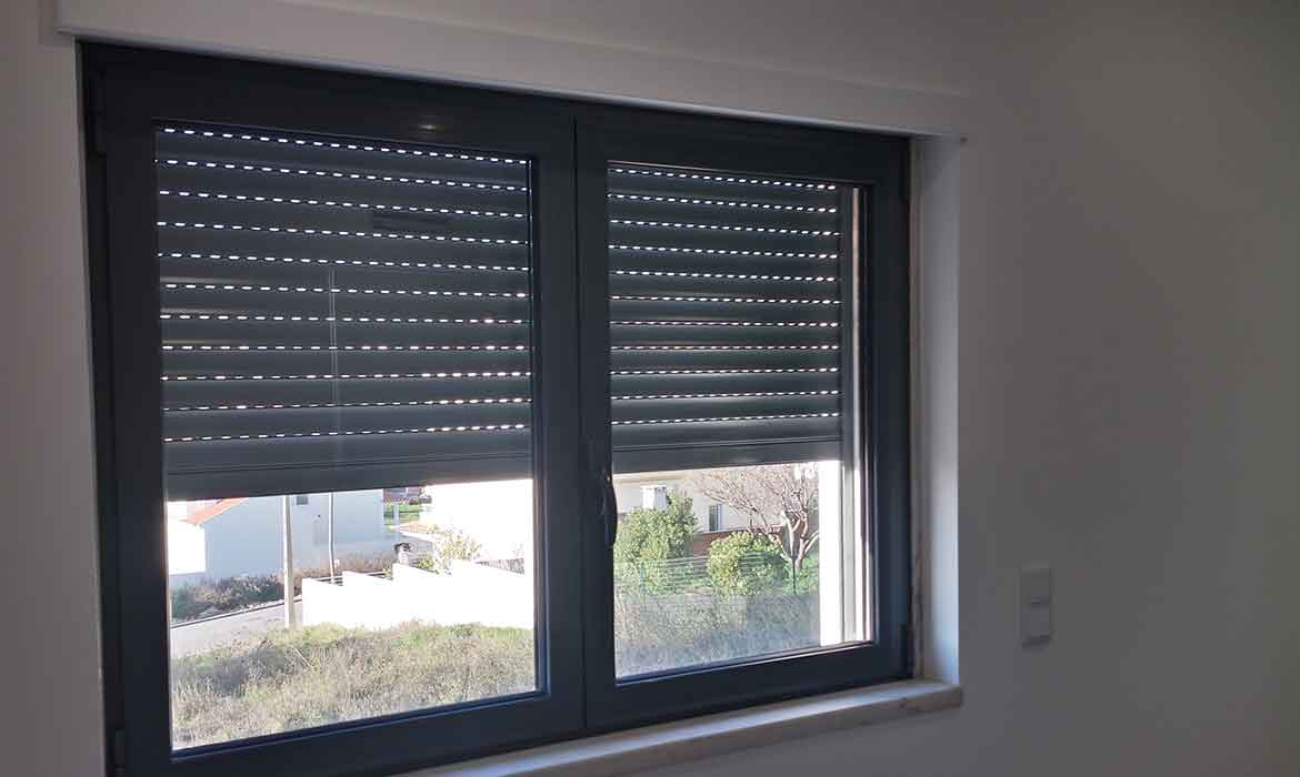 Caixilharia de Alumínio